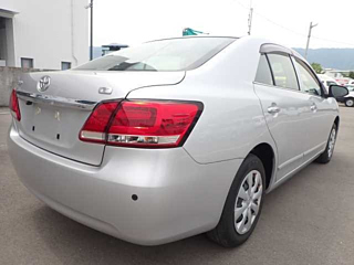 TOYOTA PREMIO 2020