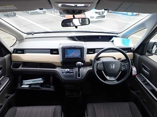 HONDA FREED 2017