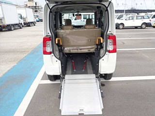DAIHATSU TANTO 2014