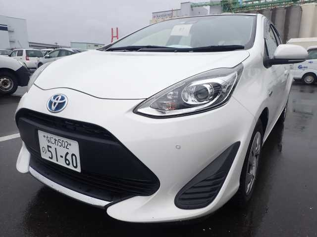 TOYOTA AQUA 2020