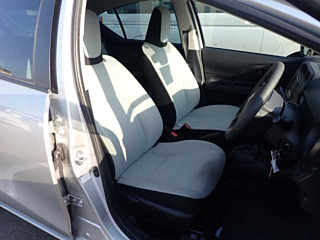TOYOTA AQUA 2020