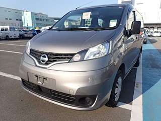NISSAN NV200 2020