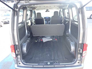 NISSAN NV200 2020