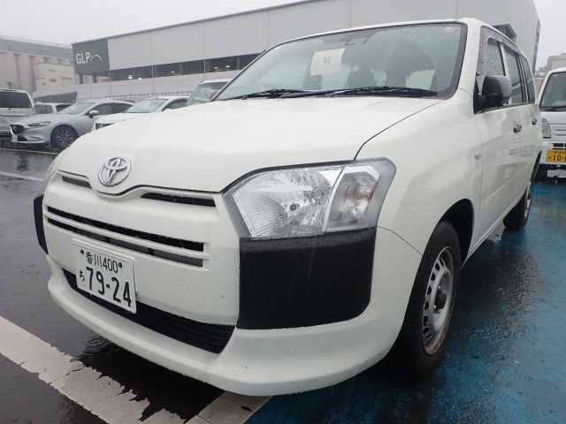 TOYOTA PROBOX 2019