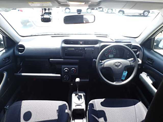 TOYOTA PROBOX 2018
