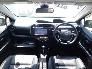 TOYOTA AQUA 2018