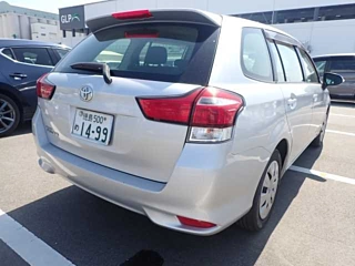 TOYOTA COROLLA FIELDER 2016
