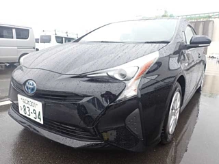 TOYOTA PRIUS 2018