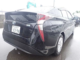 TOYOTA PRIUS 2018