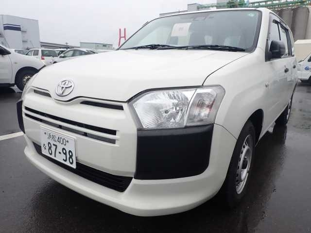 TOYOTA SUCCEED 2020
