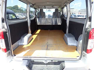 NISSAN CARAVAN VAN 2020