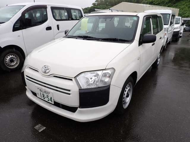 TOYOTA PROBOX 2018