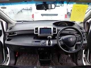 HONDA FREED 2016