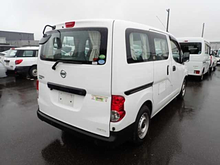 NISSAN NV200 2018