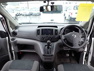 NISSAN NV200 2018