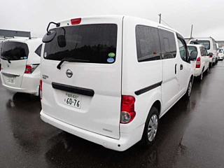 NISSAN NV200 2020