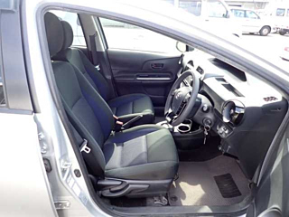 TOYOTA AQUA 2018