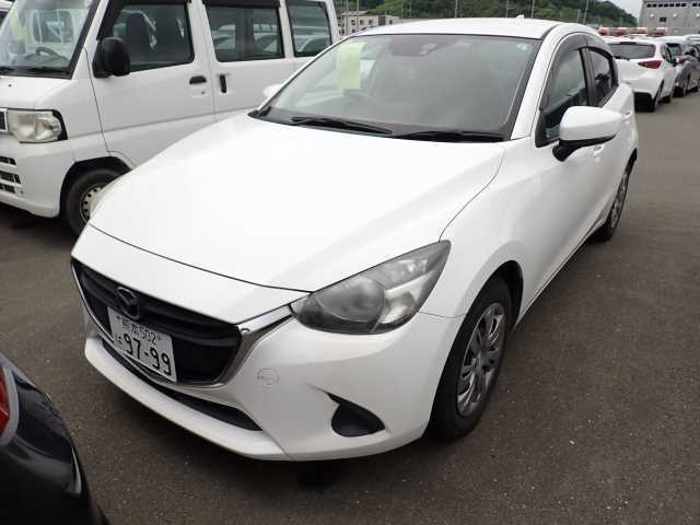 MAZDA DEMIO 2017