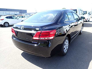 TOYOTA PREMIO 2020