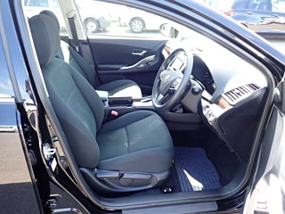 TOYOTA PREMIO 2020
