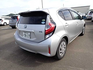 TOYOTA AQUA 2018