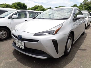 TOYOTA PRIUS 2019