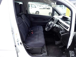 SUZUKI WAGON R 2019