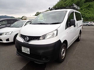 NISSAN NV200 2018