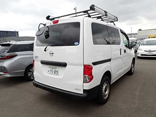 NISSAN NV200 2018