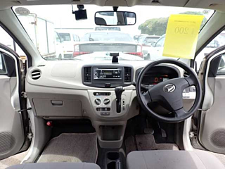 DAIHATSU MIRA E S 2013