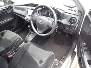 TOYOTA COROLLA AXIO 2018
