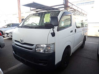 TOYOTA HIACE VAN 2009