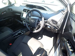 TOYOTA PRIUS 2019