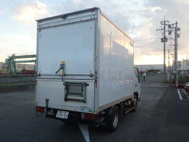 ISUZU ELF 2015