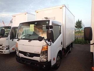 NISSAN ATLAS 2012