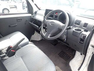 DAIHATSU HIJET VAN 2015