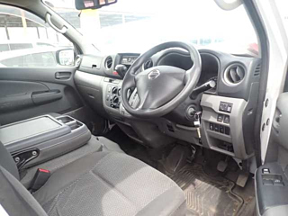 NISSAN CARAVAN VAN 2019