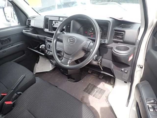 DAIHATSU HIJET VAN 2018