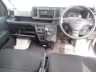 DAIHATSU HIJET VAN 2018
