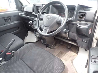 DAIHATSU HIJET VAN 2018