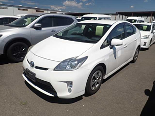 TOYOTA PRIUS 2013