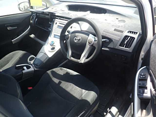 TOYOTA PRIUS 2013