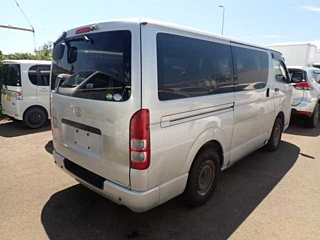 TOYOTA HIACE VAN 2020