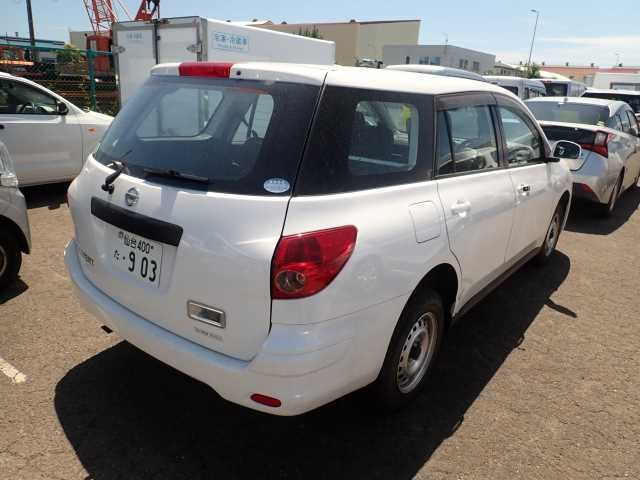 NISSAN AD 2015