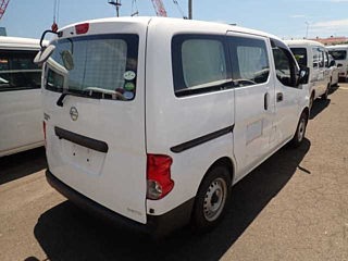 NISSAN NV200 2018