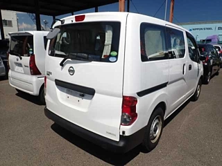 NISSAN NV200 2018