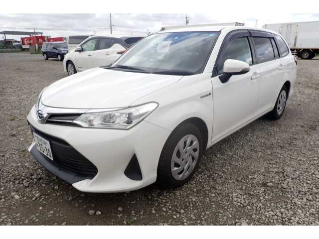 TOYOTA COROLLA FIELDER 2018