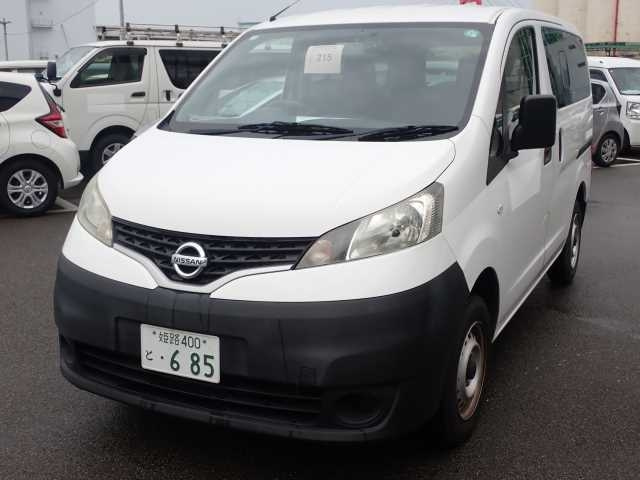 NISSAN NV200 2019