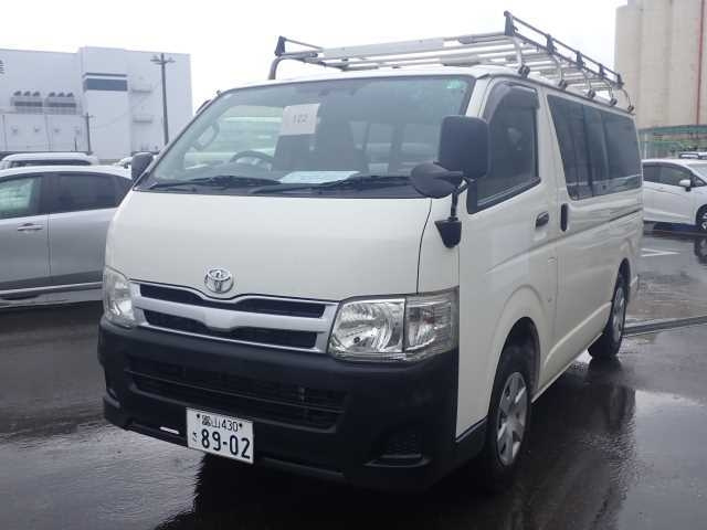 TOYOTA HIACE VAN 2012