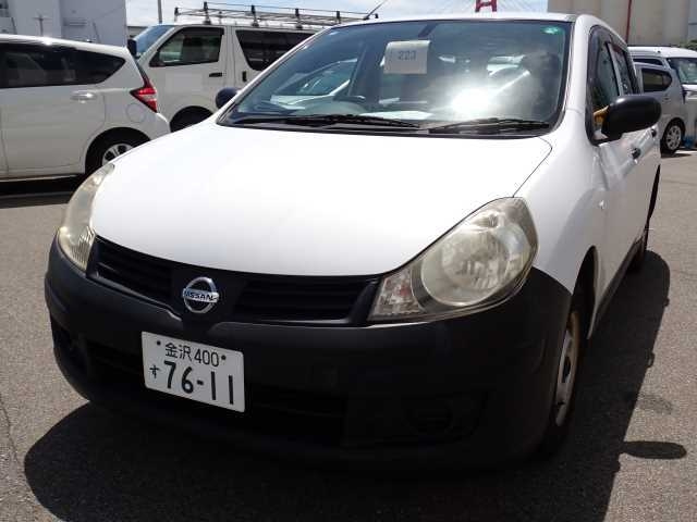 NISSAN AD 2014